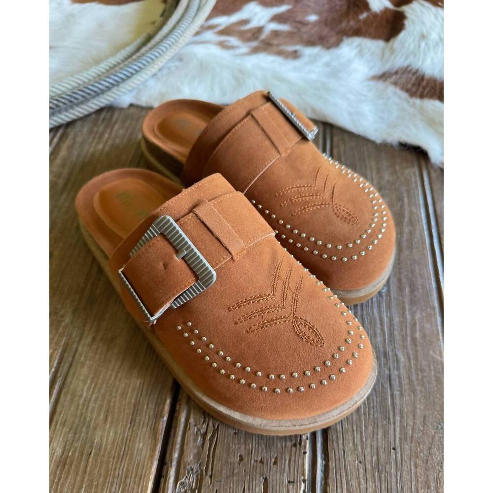 NEW MIIM women's buckskin buckle mules in brown